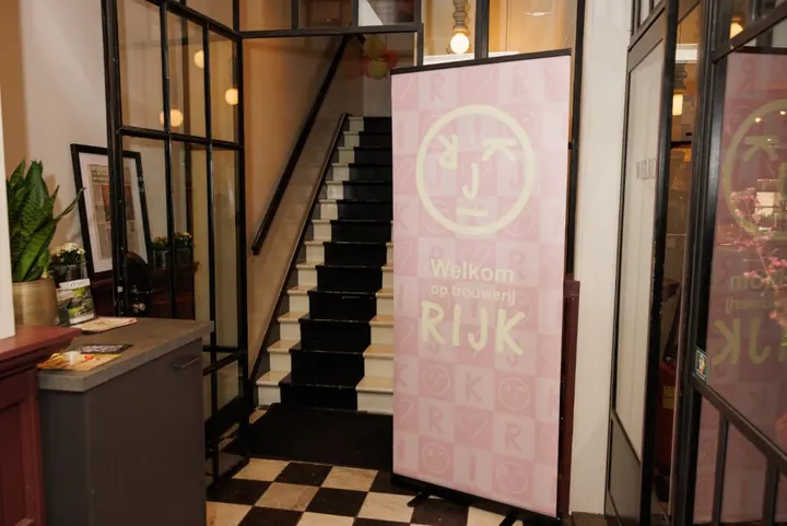 Aankleding van een bruiloft voor AMBIANS, AMBIANS